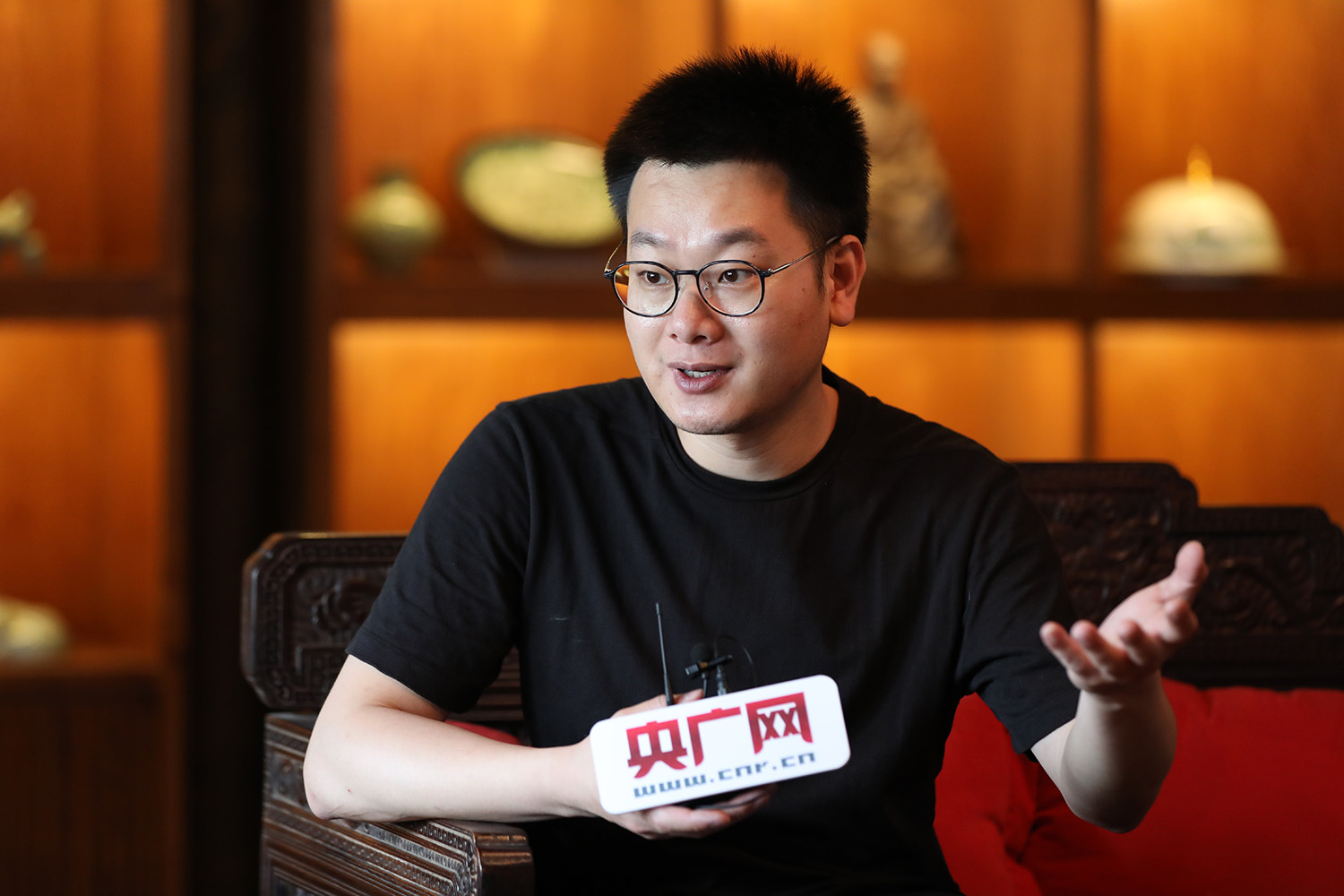 【百年青春】周明明:传千年青瓷,承工匠之心